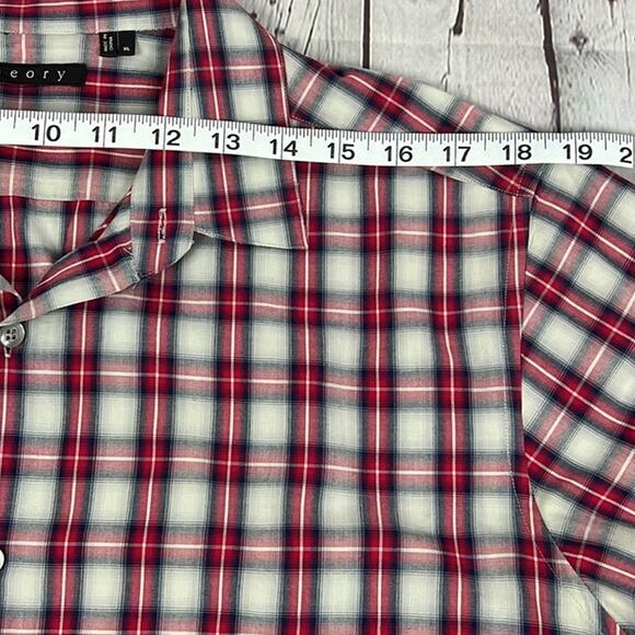 Theory Men’s Button Up Casual Shirt Long Sleeve Red Plaid Size XL Elevated Basic - Picture 3 of 10